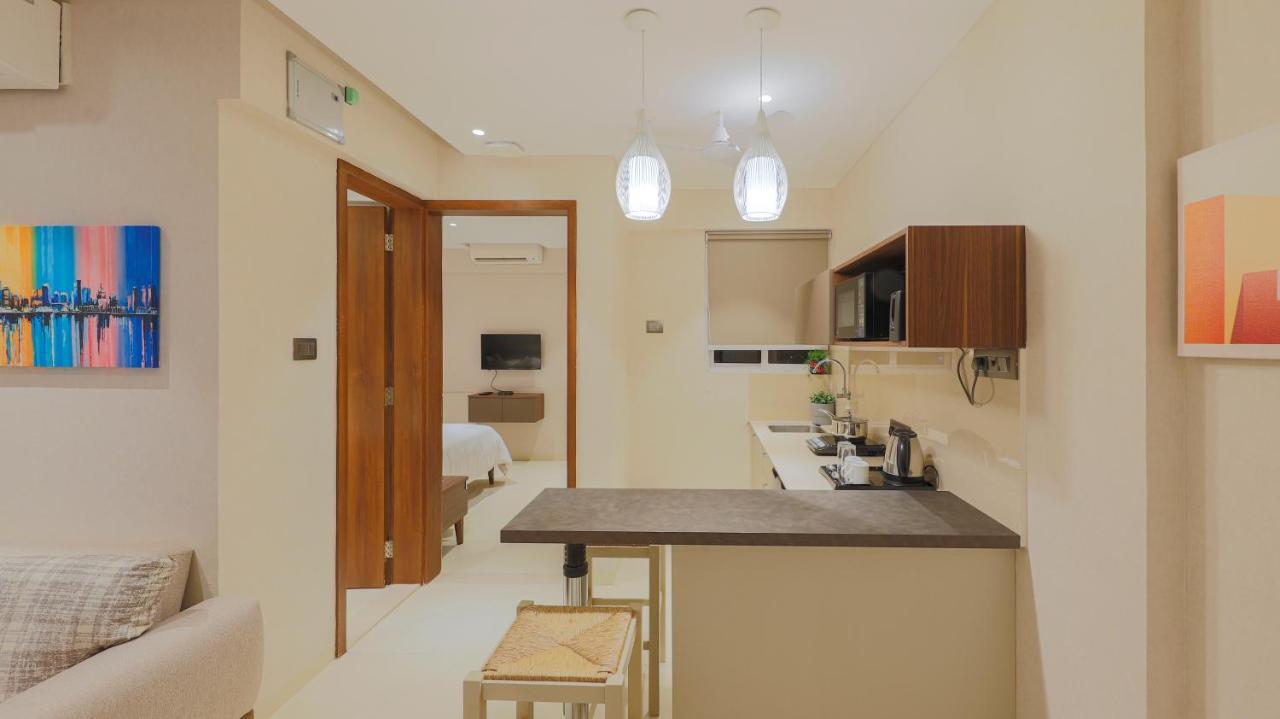 Ar Suites Jewels Royale - Koregaon Park Nx Pune Exterior photo