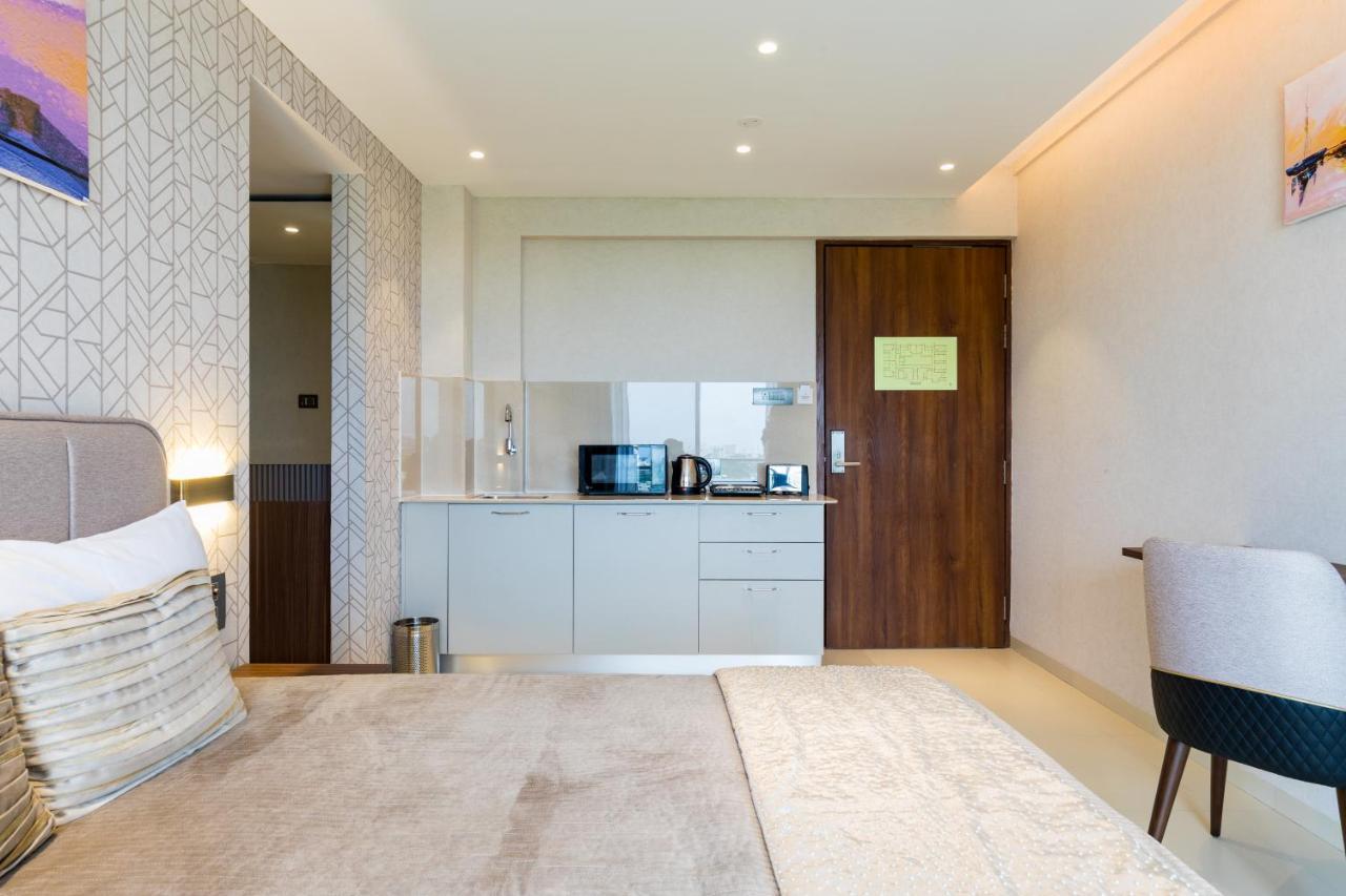 Ar Suites Jewels Royale - Koregaon Park Nx Pune Exterior photo